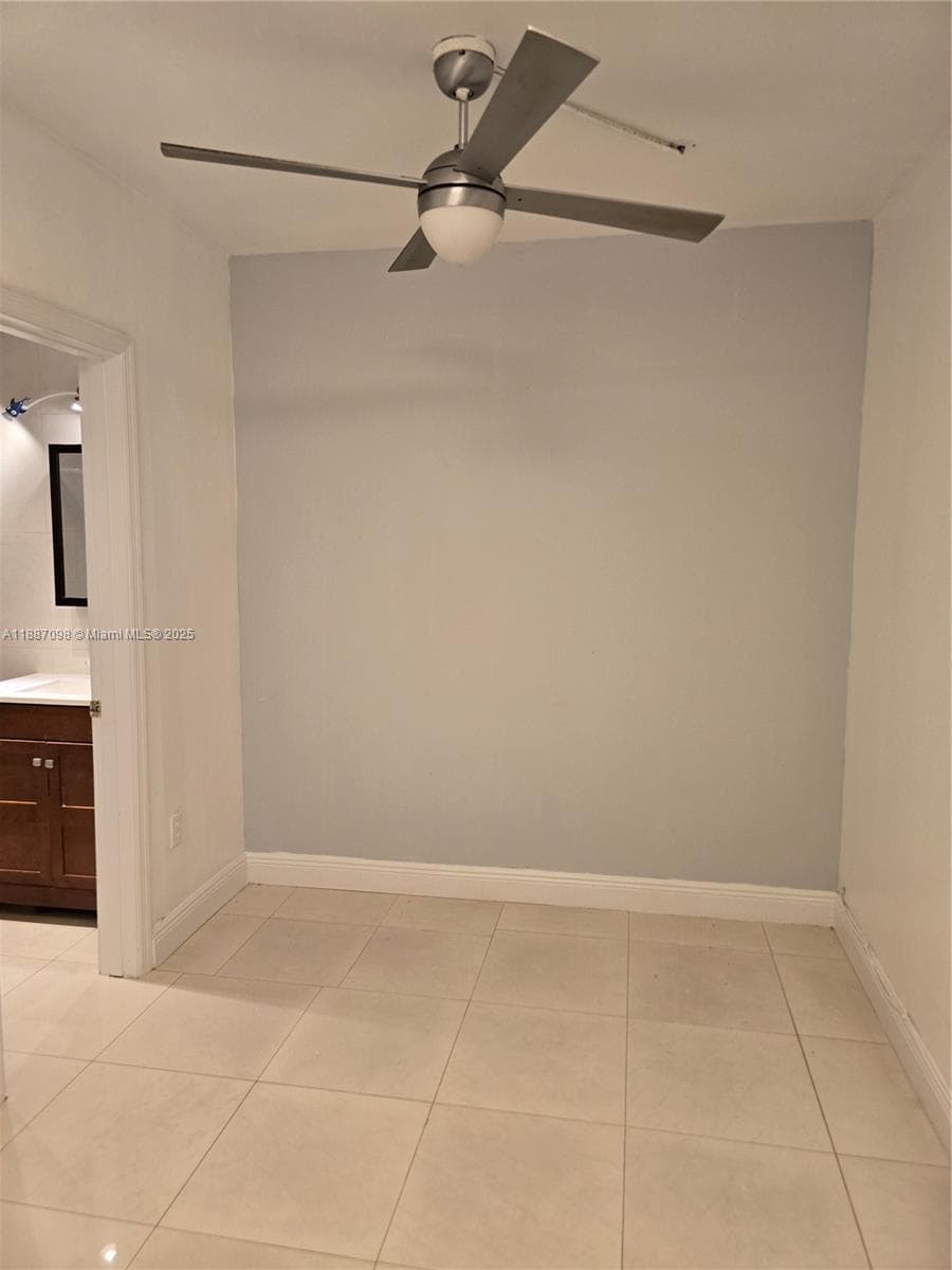 835 Meridian Ave # 4, Miami Beach FL 33139 — 5