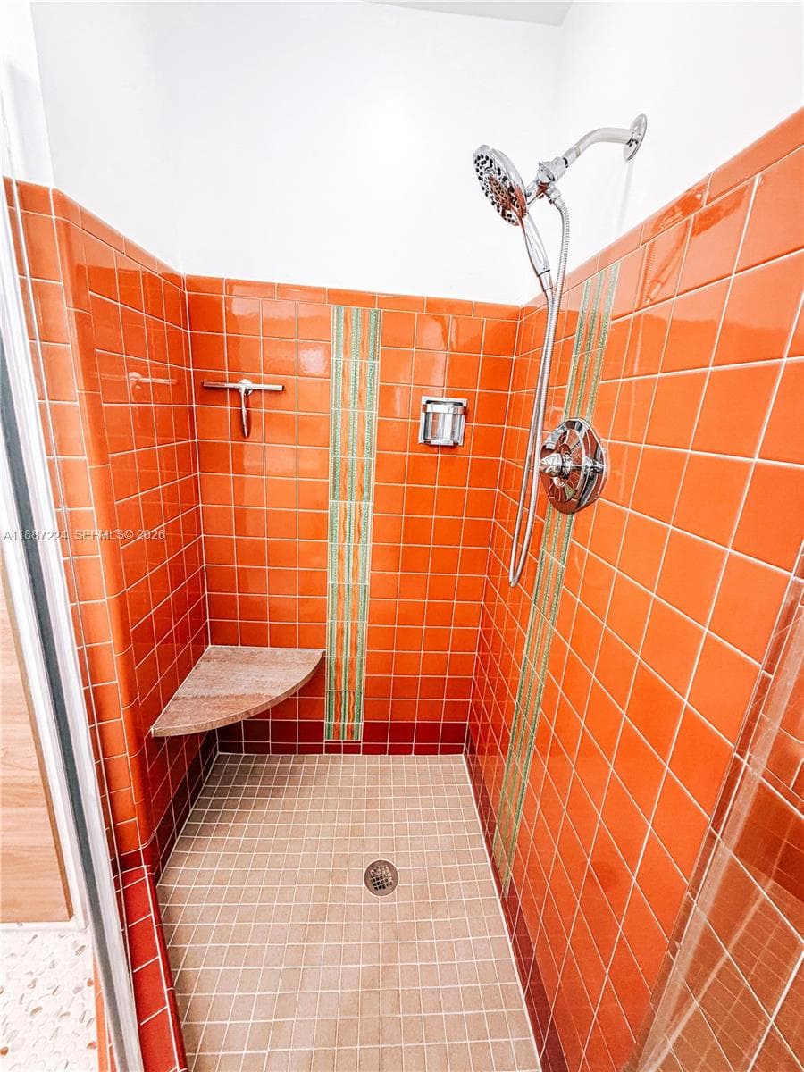 425 NE 103rd St # 425, Miami Shores FL 33138 — 52