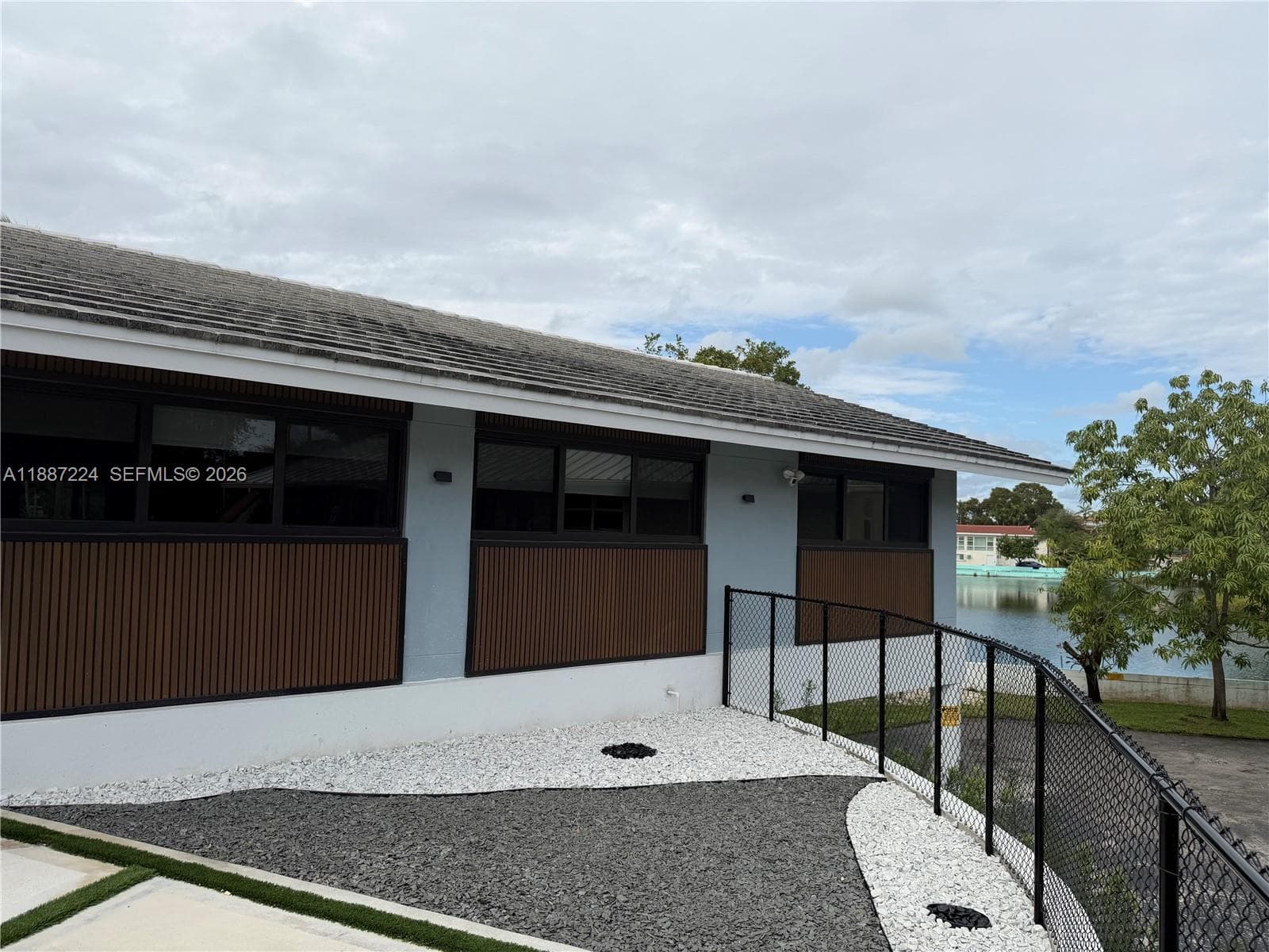 425 NE 103rd St # 425, Miami Shores FL 33138 — 18