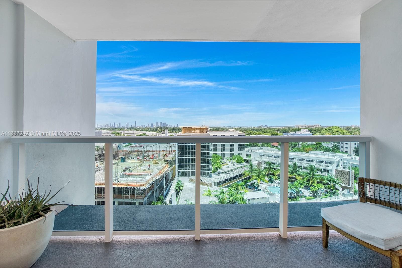 102 24 Street # 945, Miami Beach FL 33139 — 9
