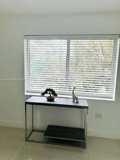 1030 NE 80th St # 4, Miami FL 33138 — 18