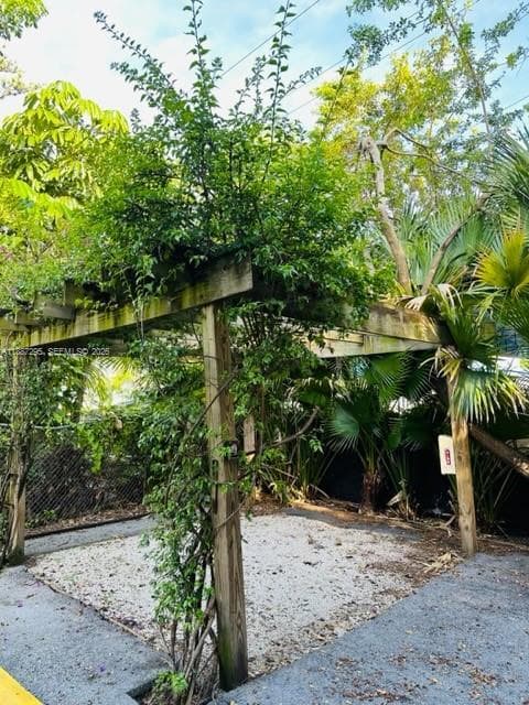 1030 NE 80th St # 4, Miami FL 33138 — 25
