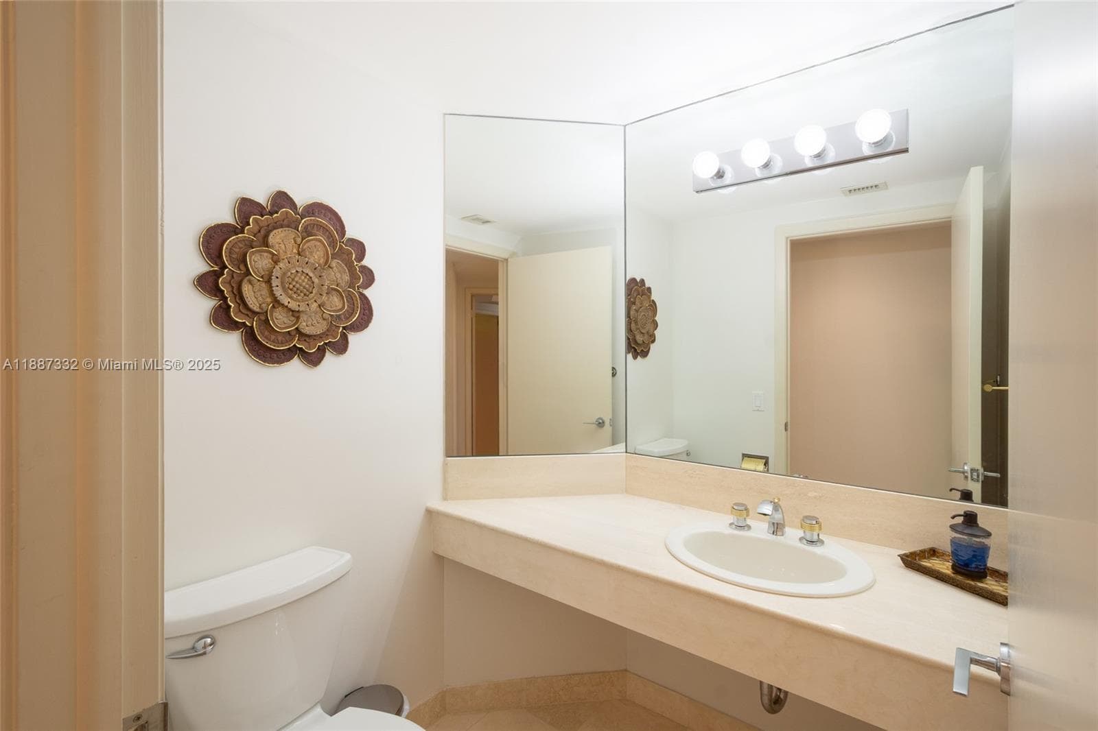 2000 Island Blvd # 1002, Aventura FL 33160 — 6