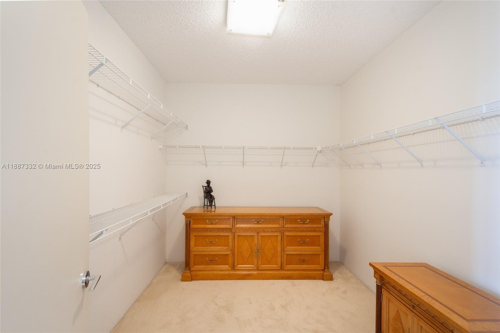 2000 Island Blvd # 1002, Aventura FL 33160 — 12