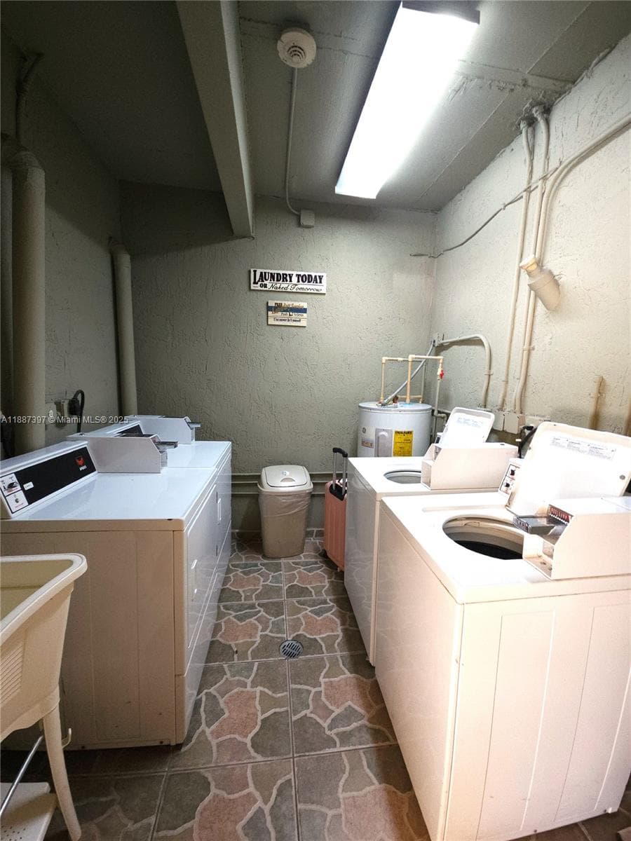 437 SW 7th St # 201, Miami FL 33130 — 16