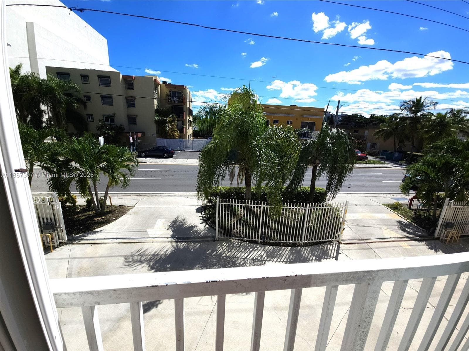 437 SW 7th St # 201, Miami FL 33130 — 10