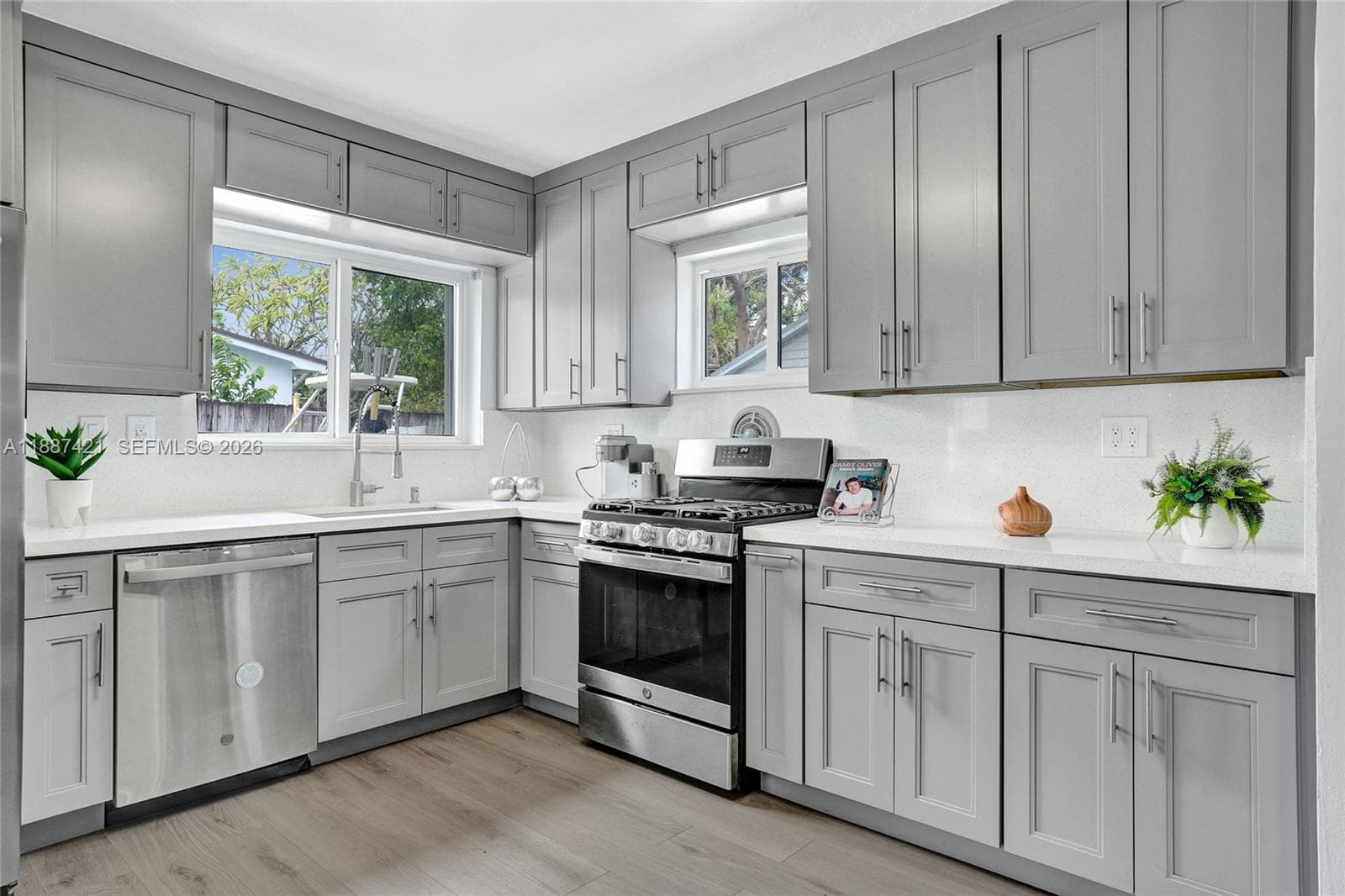 9021 SW 197th St, Cutler Bay FL 33157 — 8