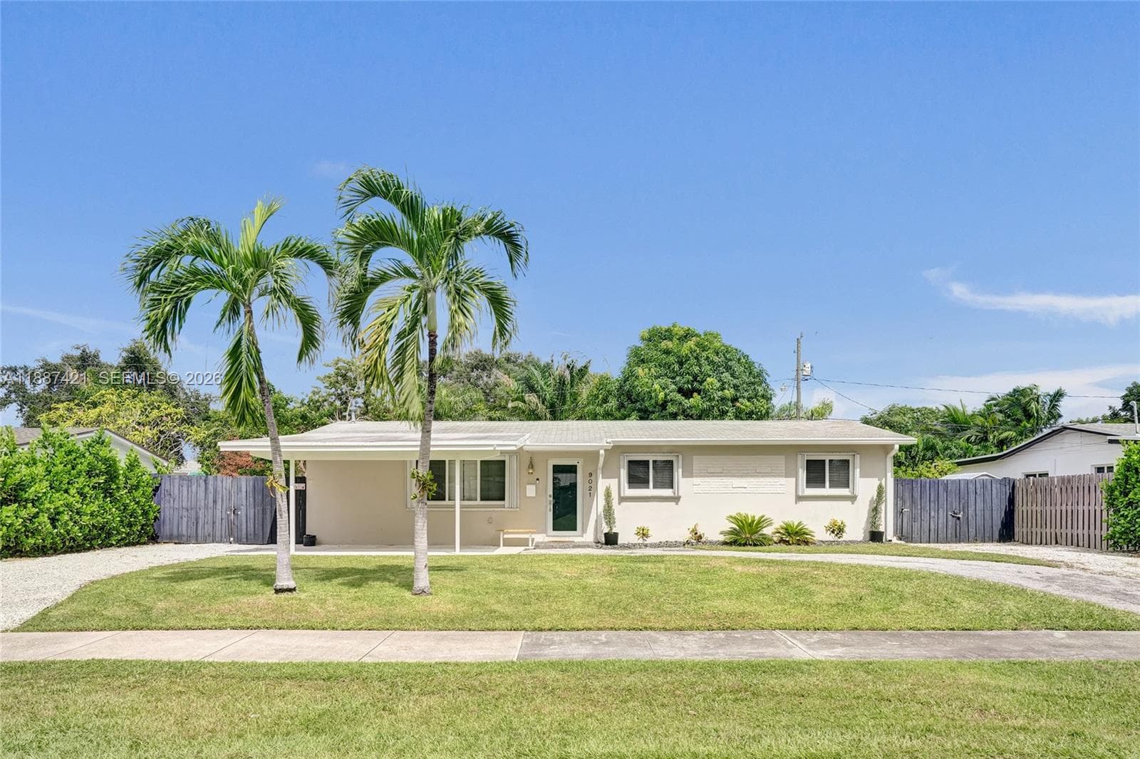 9021 SW 197th St, Cutler Bay FL 33157 — 25