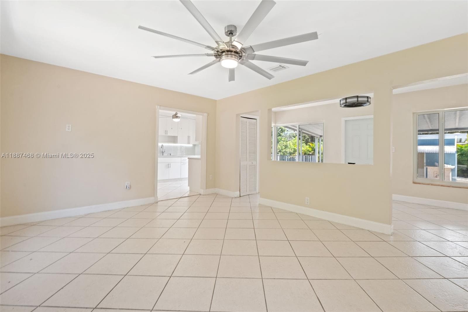 573 Palmetto Dr, Miami Springs FL 33166 — 6
