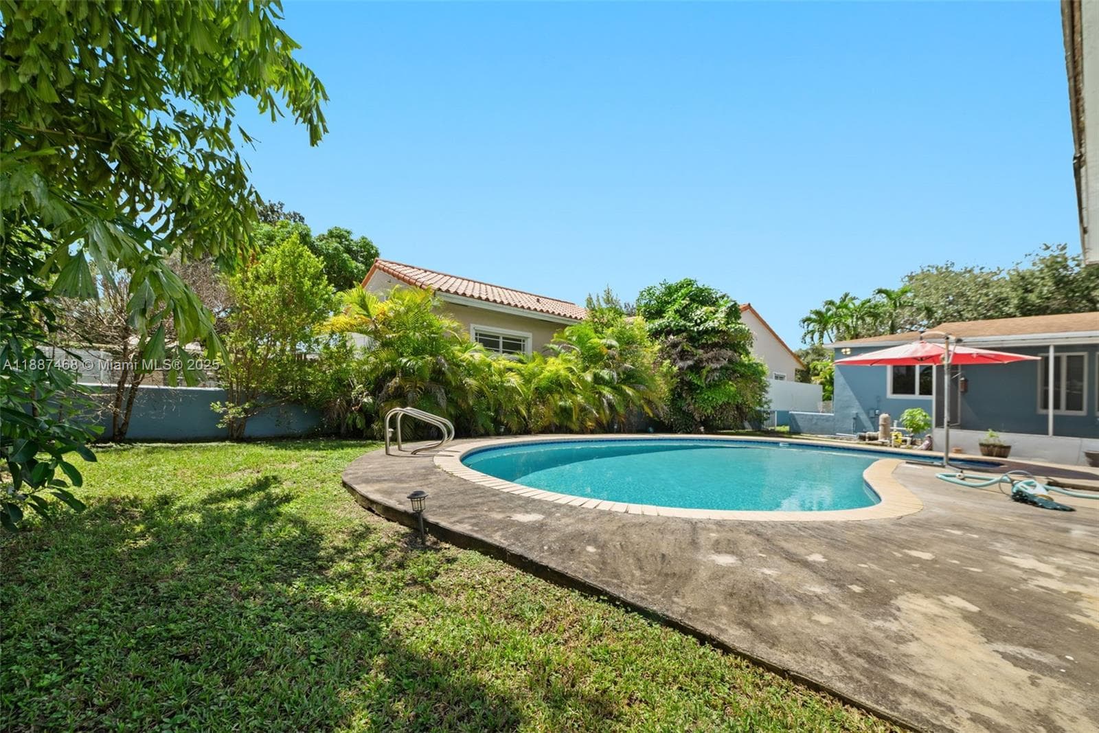 573 Palmetto Dr, Miami Springs FL 33166 — 28