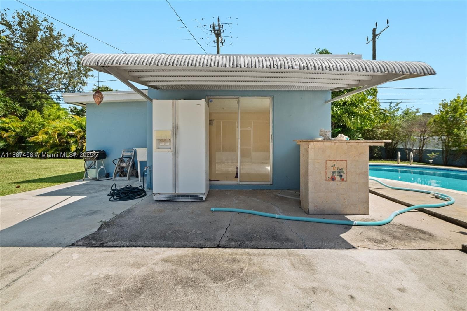 573 Palmetto Dr, Miami Springs FL 33166 — 30