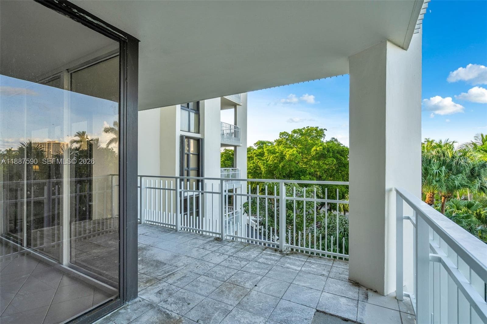 1000 Quayside Ter # 505, Miami FL 33138 — 18