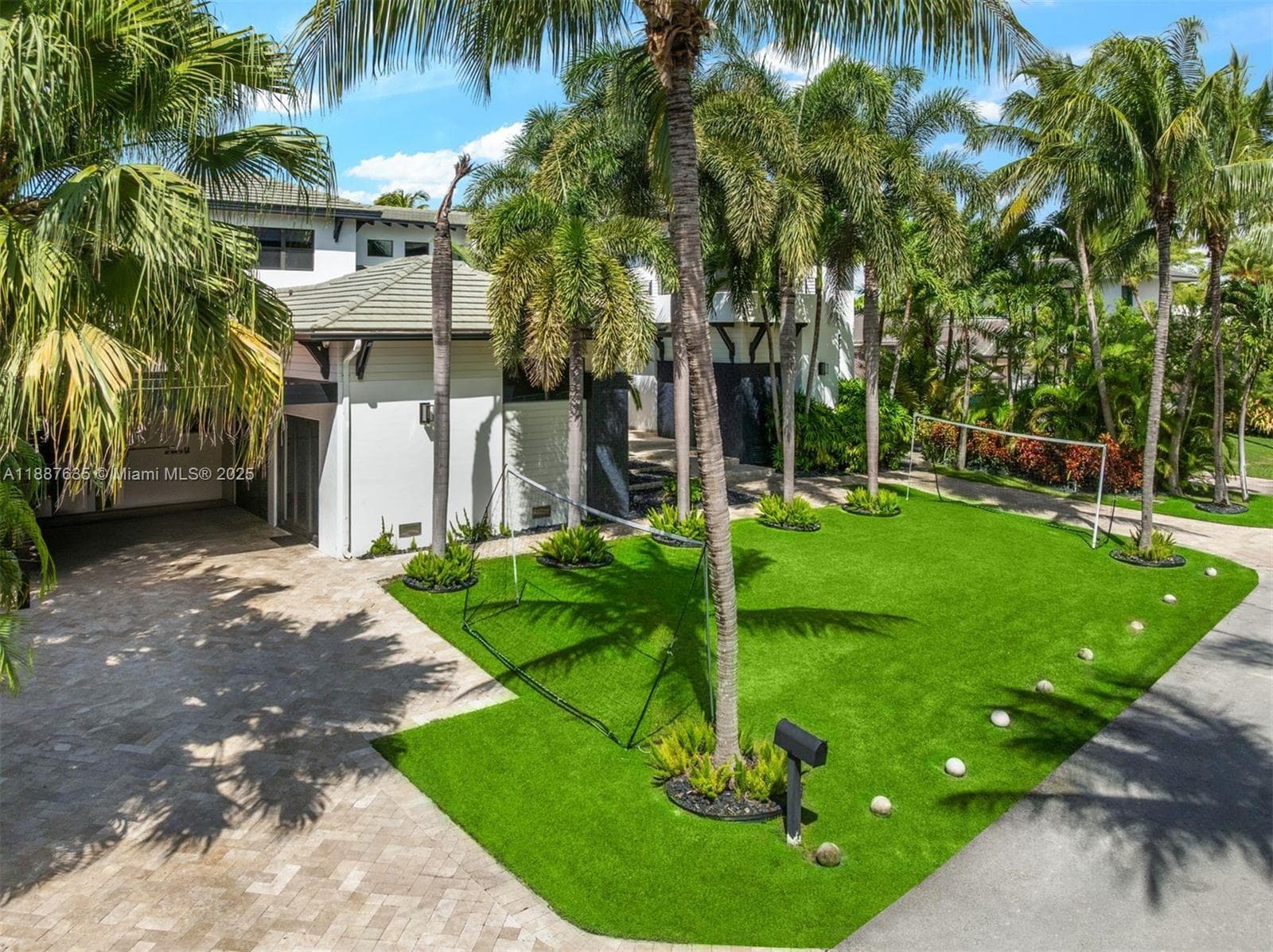 330 Caribbean Rd, Key Biscayne FL 33149 — 46