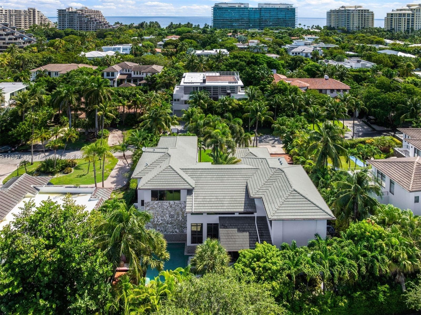 330 Caribbean Rd, Key Biscayne FL 33149 — 44