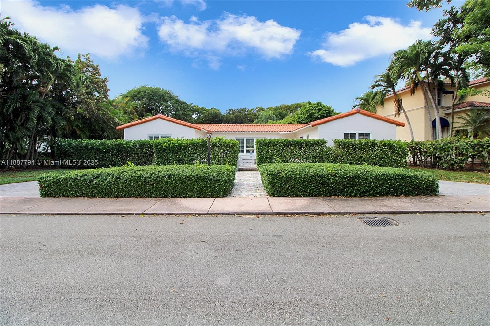 1110 Wallace St, Coral Gables FL 33134 — 32