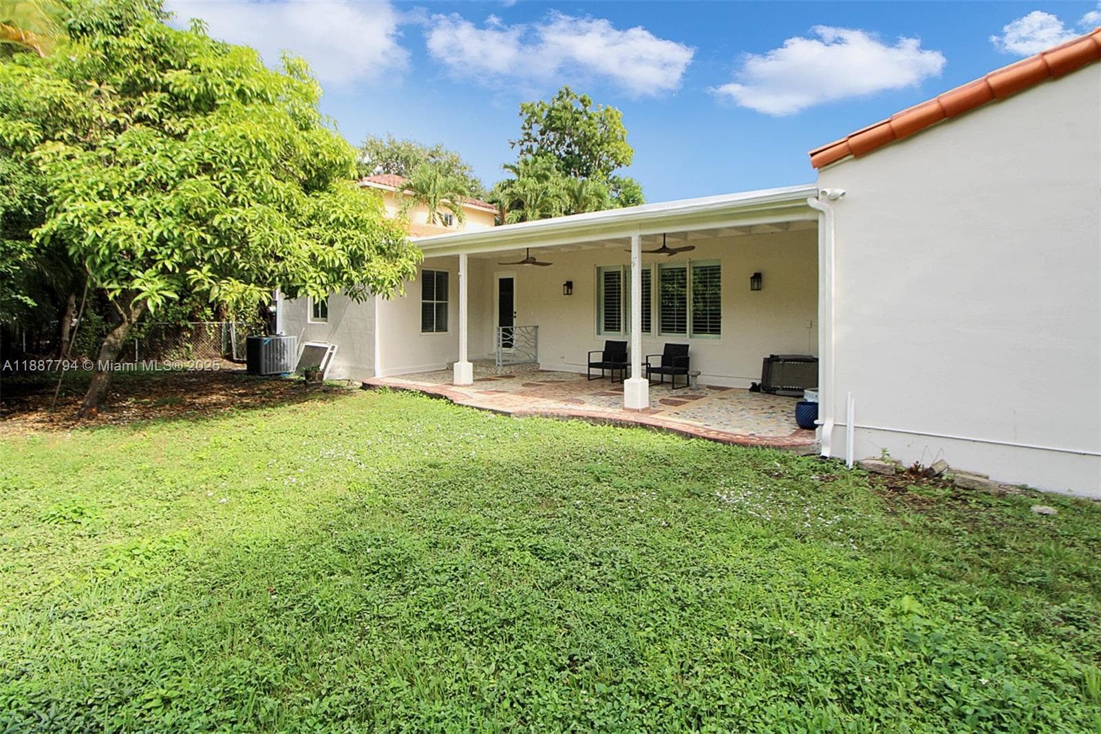 1110 Wallace St, Coral Gables FL 33134 — 29