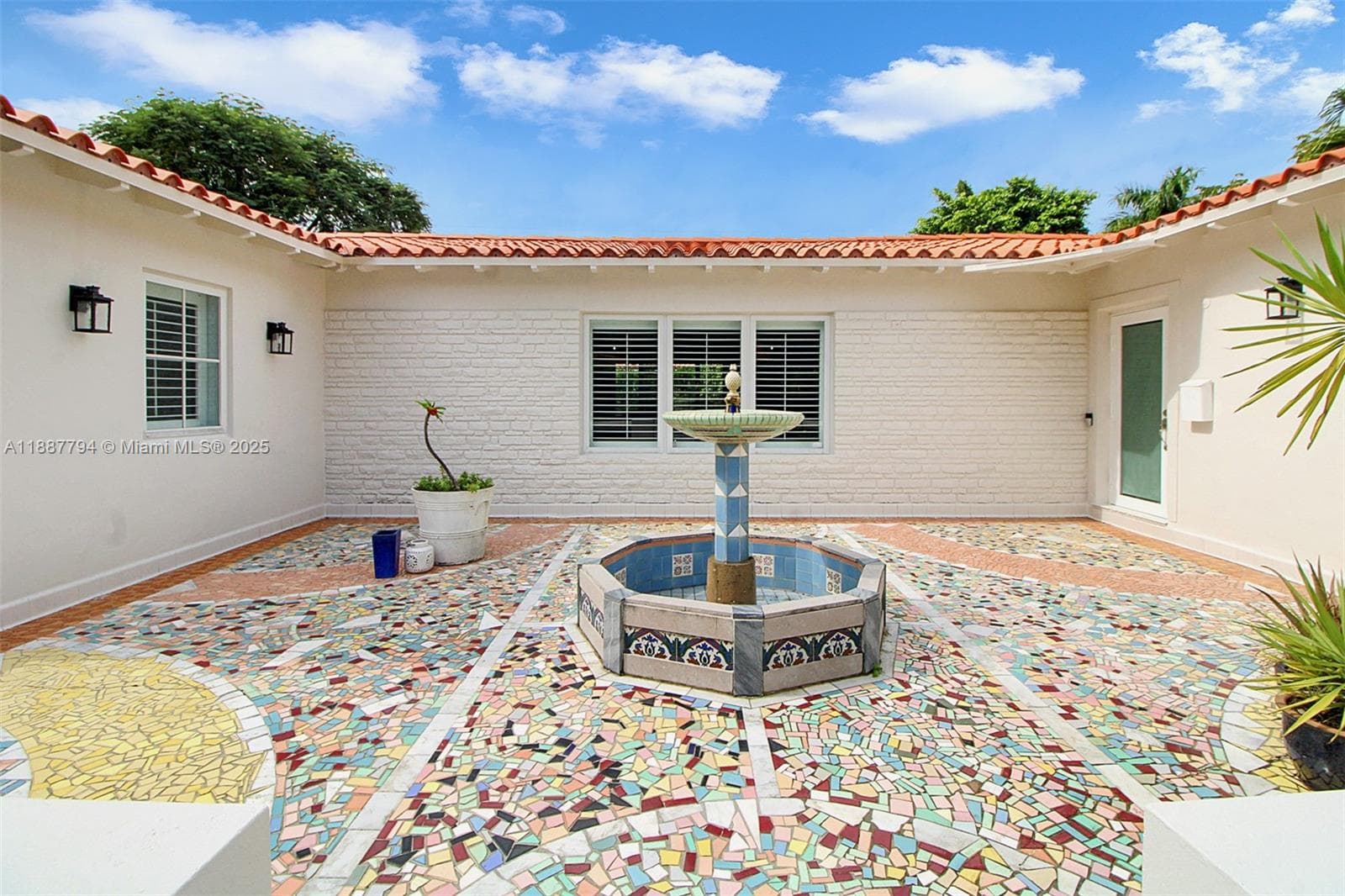 1110 Wallace St, Coral Gables FL 33134 — 4