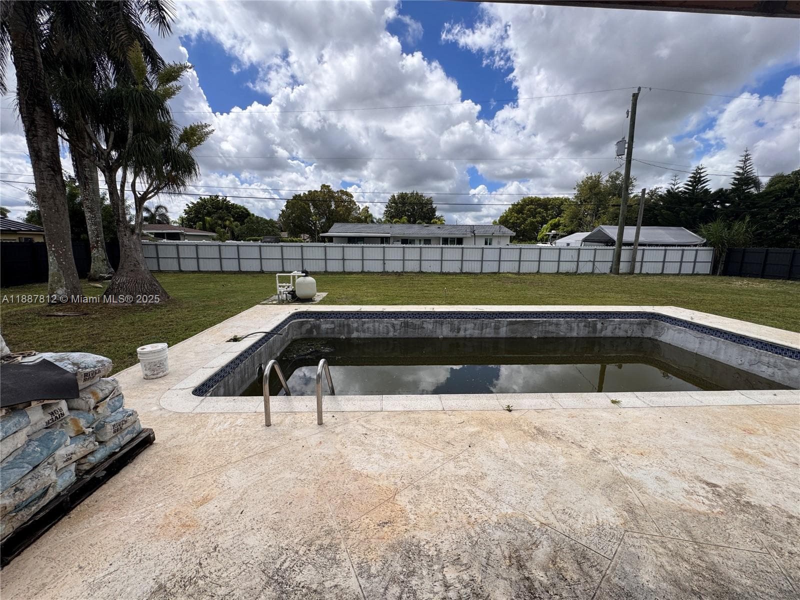 444 NW 21st St, Homestead FL 33030 — 22