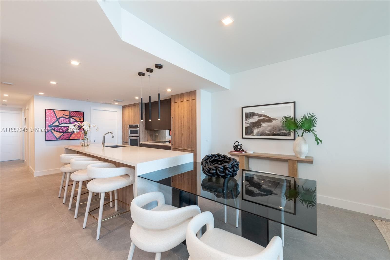 3801 Collins Ave # 1502, Miami Beach FL 33140 — 10
