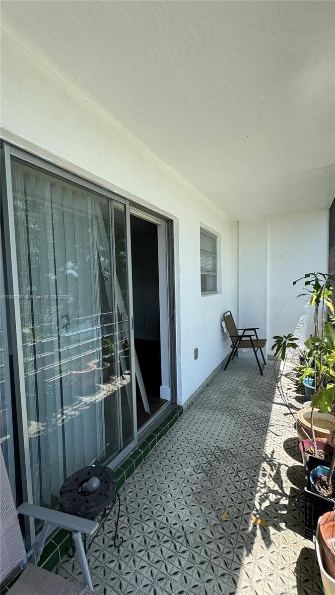 160 NE 203rd Ter # E31, Miami Gardens FL 33179 — 13