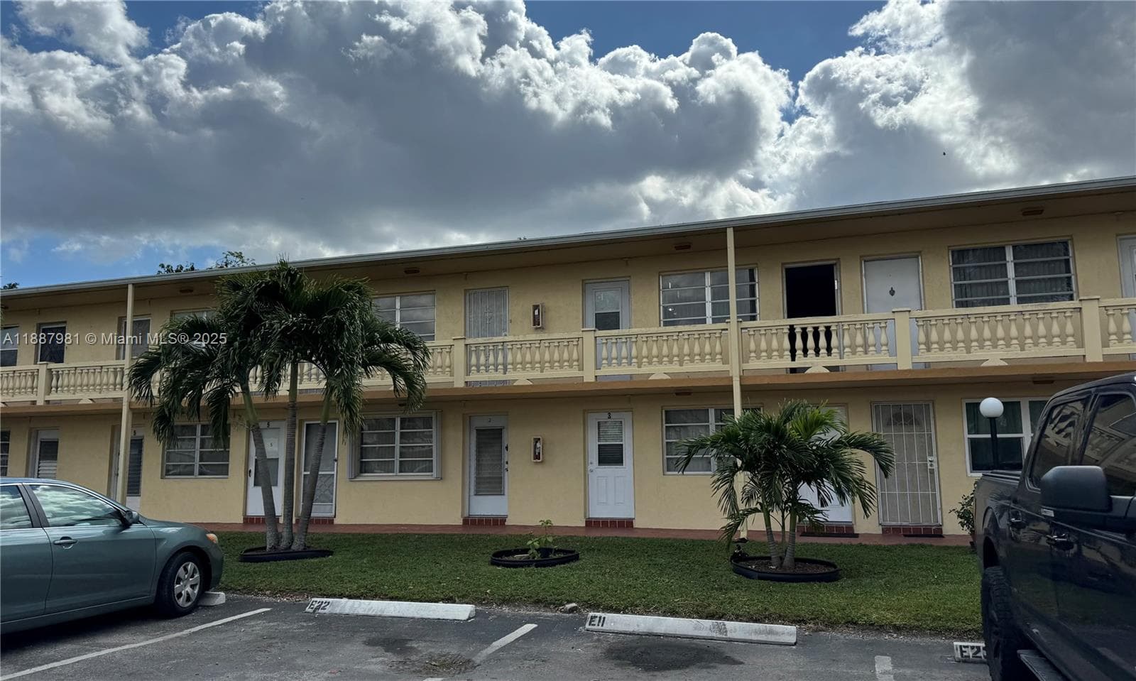 160 NE 203rd Ter # E31, Miami Gardens FL 33179 — 1