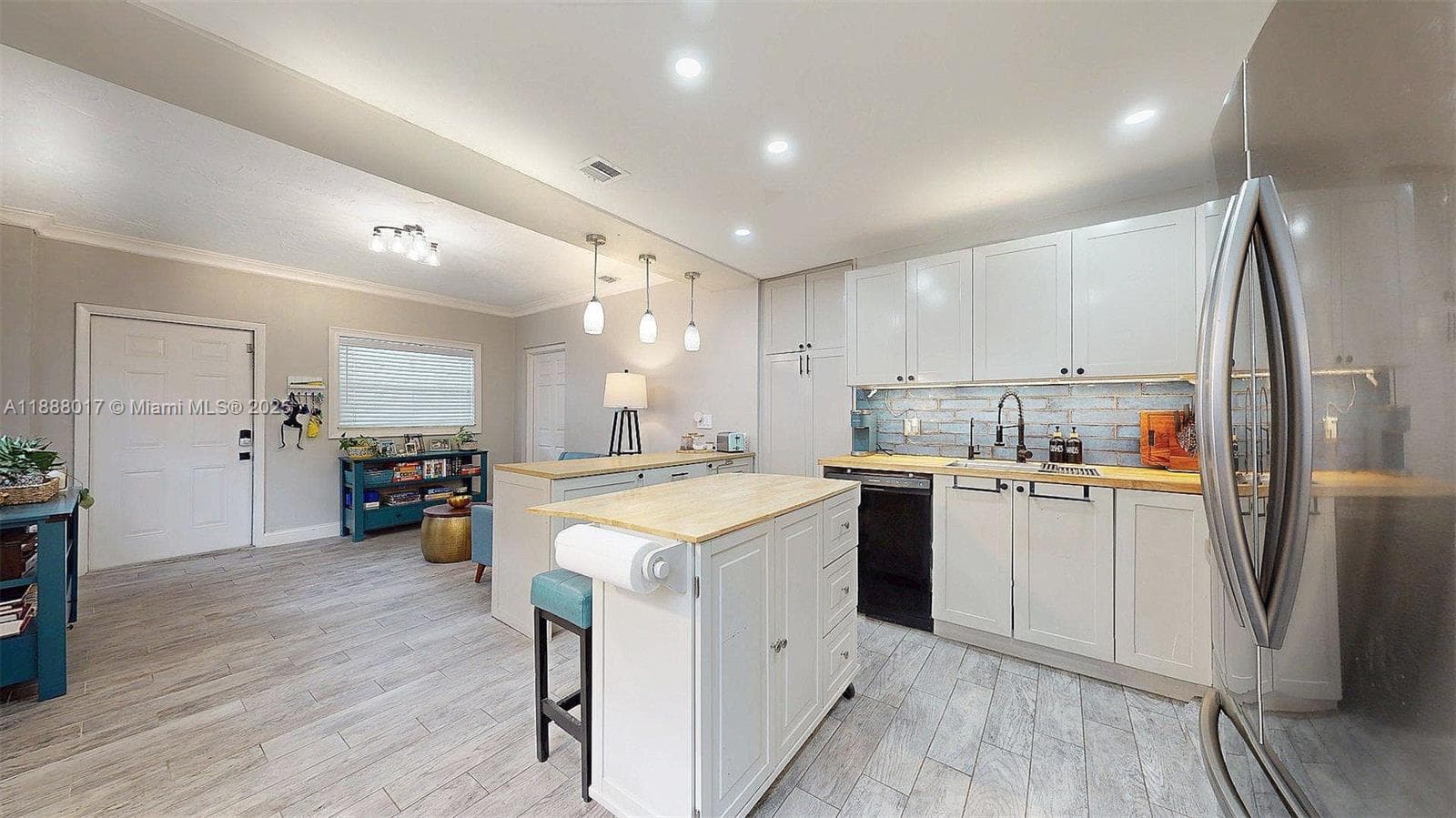 18475 SW 204th St, Miami FL 33187 — 9