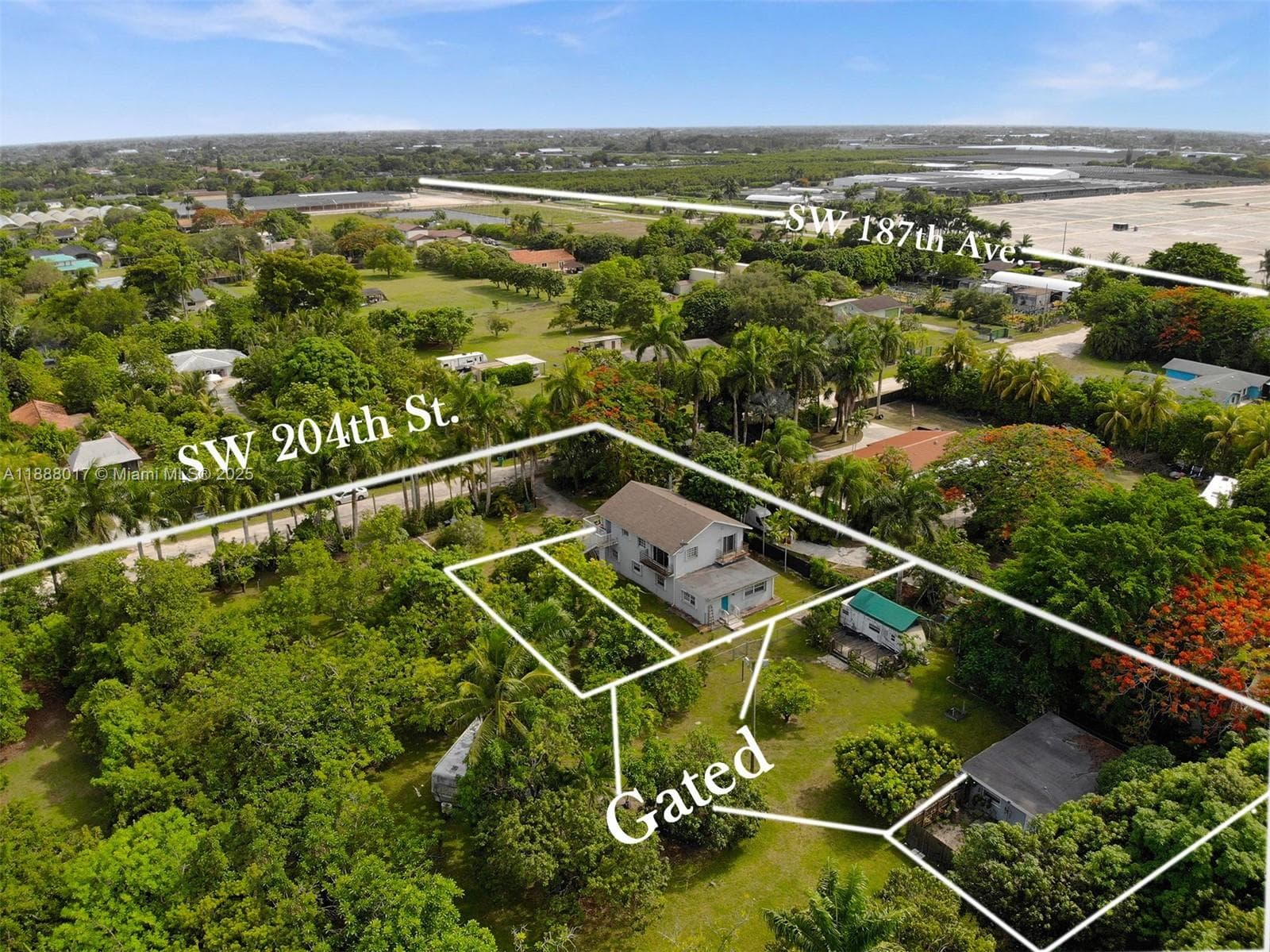 18475 SW 204th St, Miami FL 33187 — 4