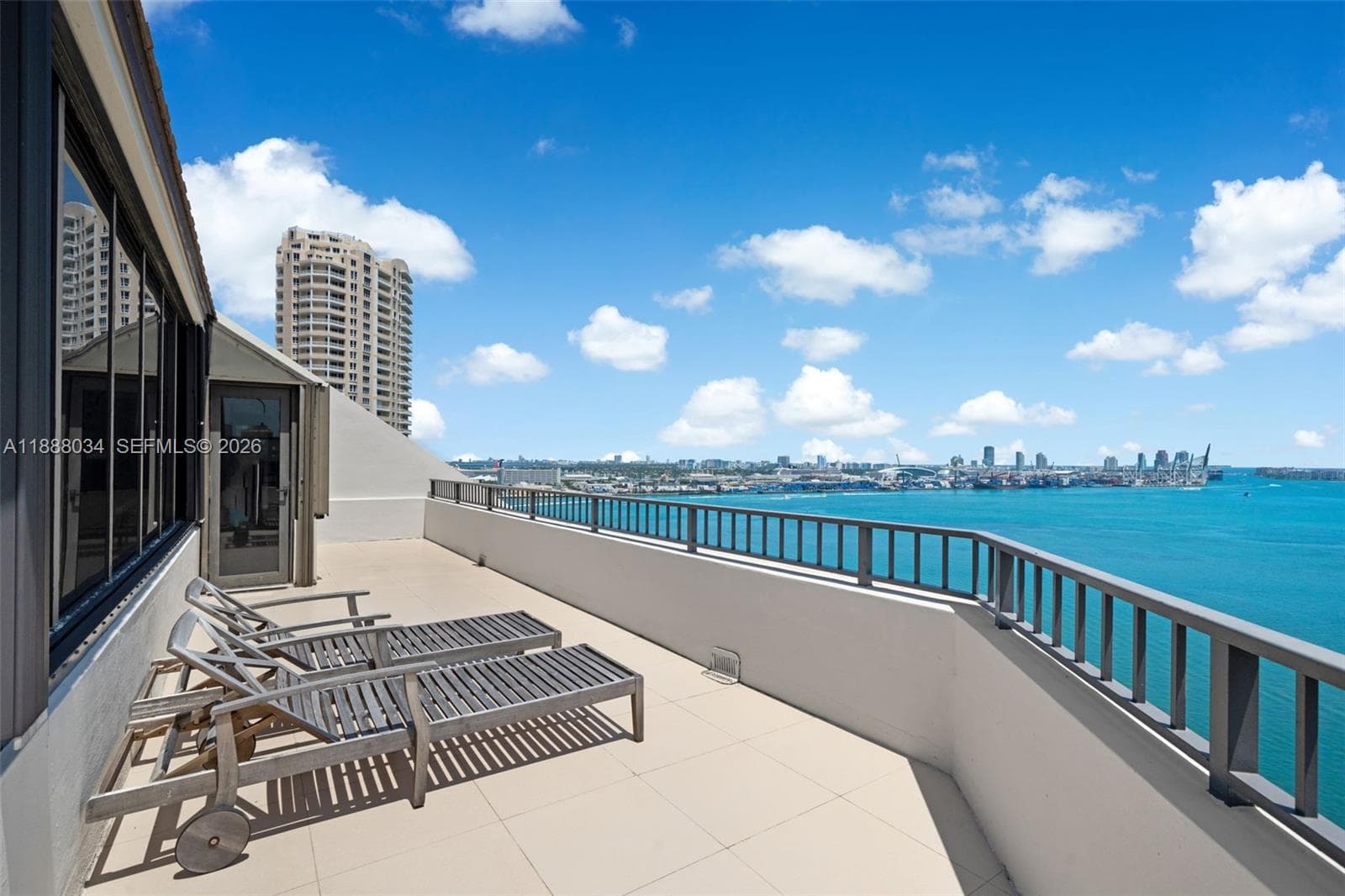 520 Brickell Key Drive # 03, Miami FL 33131 — 23