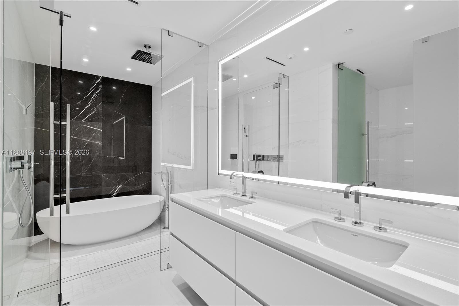 300 Biscayne Blvd Way # 1103, Miami FL 33131 — 22