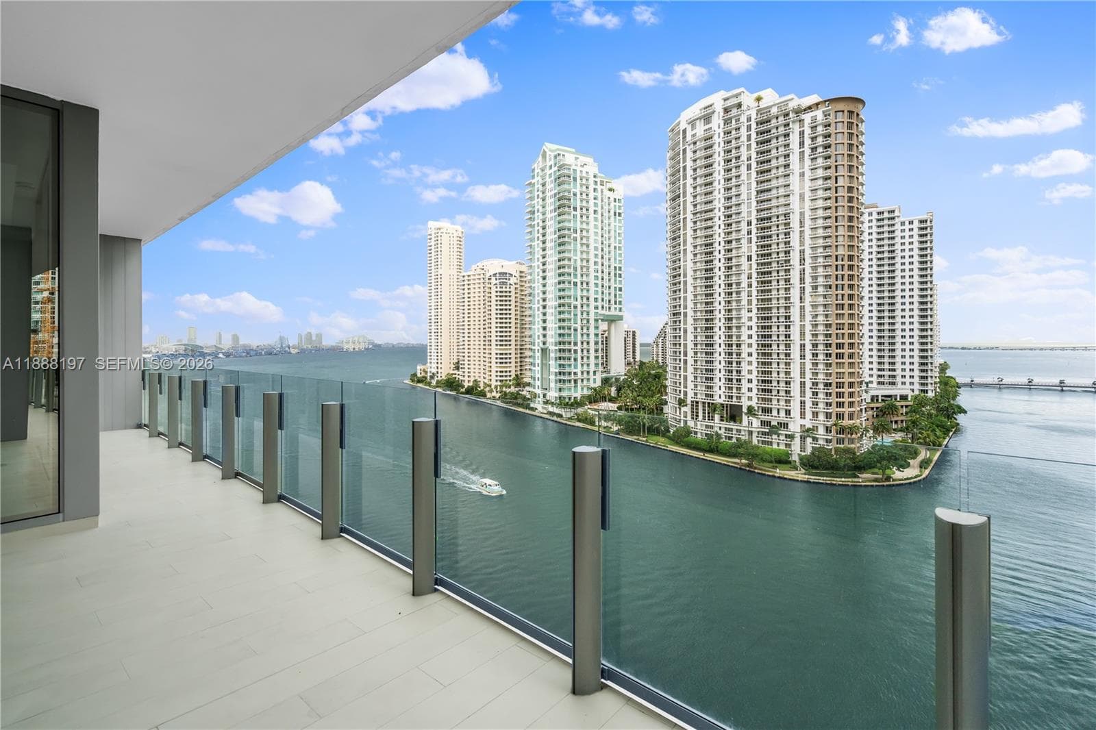 300 Biscayne Blvd Way # 1103, Miami FL 33131 — 30