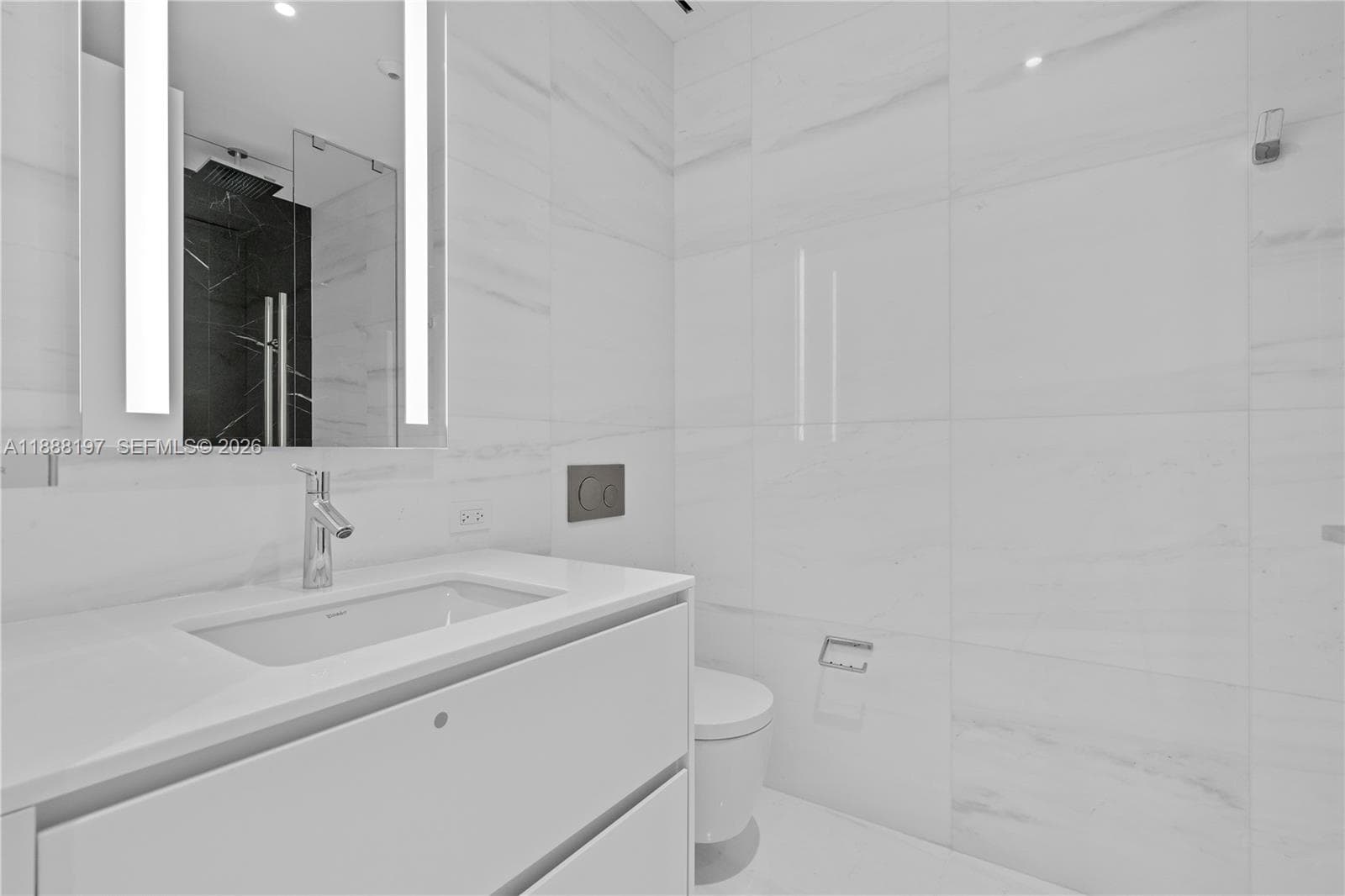 300 Biscayne Blvd Way # 1103, Miami FL 33131 — 15