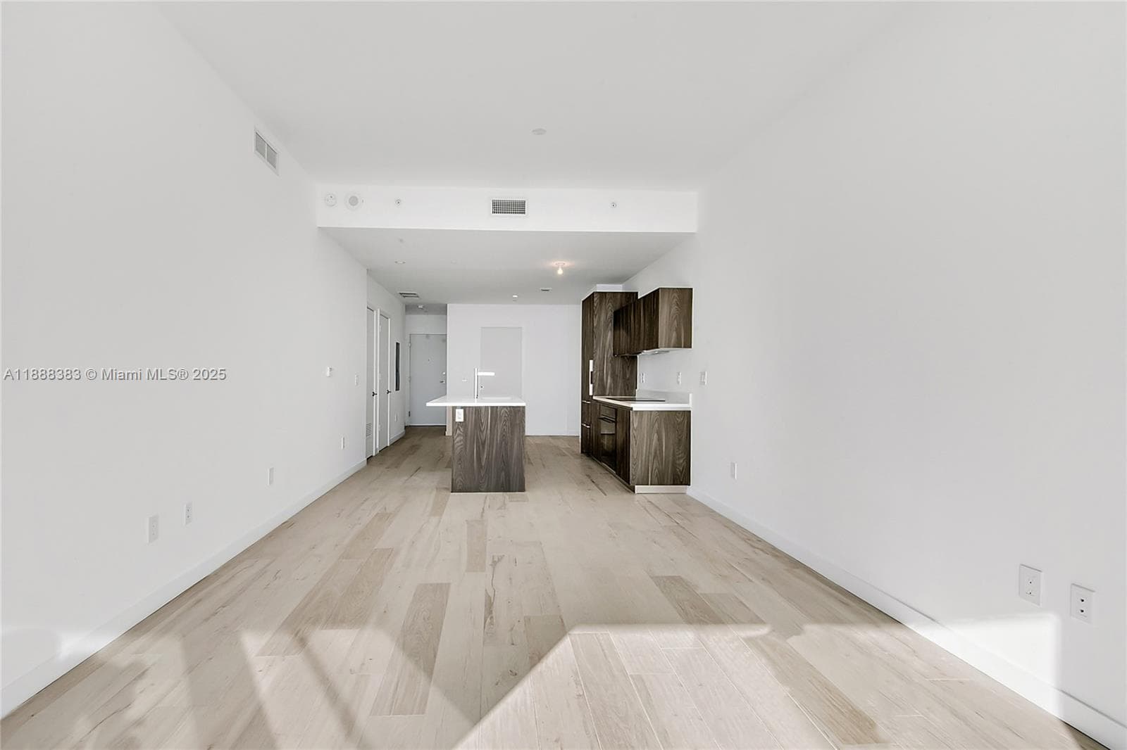 480 NE 31st St # 904, Miami FL 33137 — 2