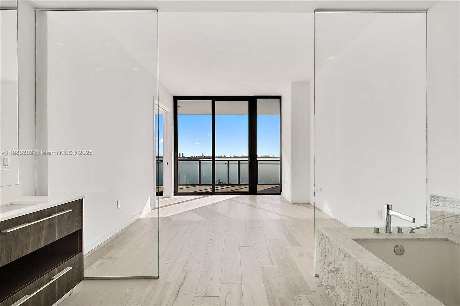 480 NE 31st St # 904, Miami FL 33137 — 7