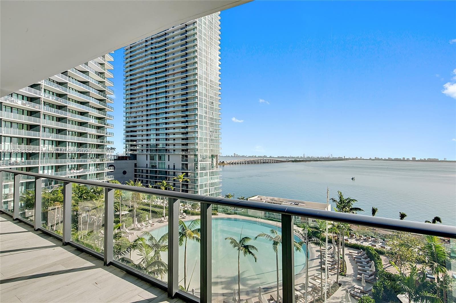 480 NE 31st St # 904, Miami FL 33137 — 15