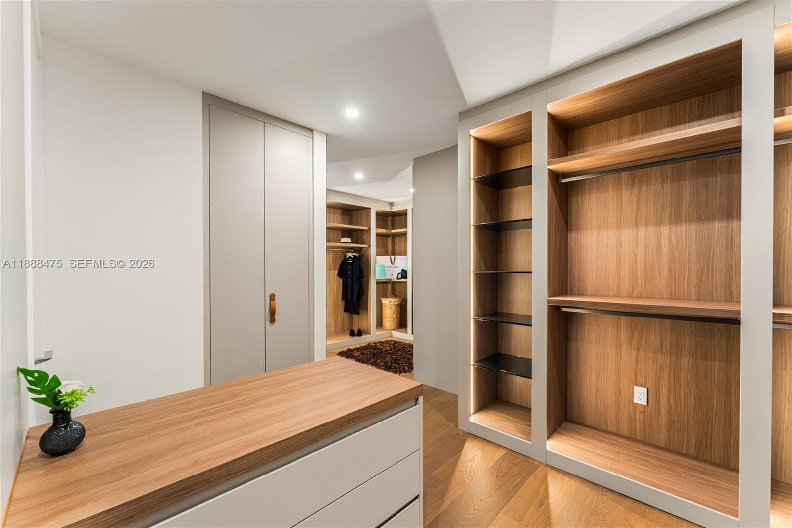 3114 Prairie Ave, Miami Beach FL 33140 — 27