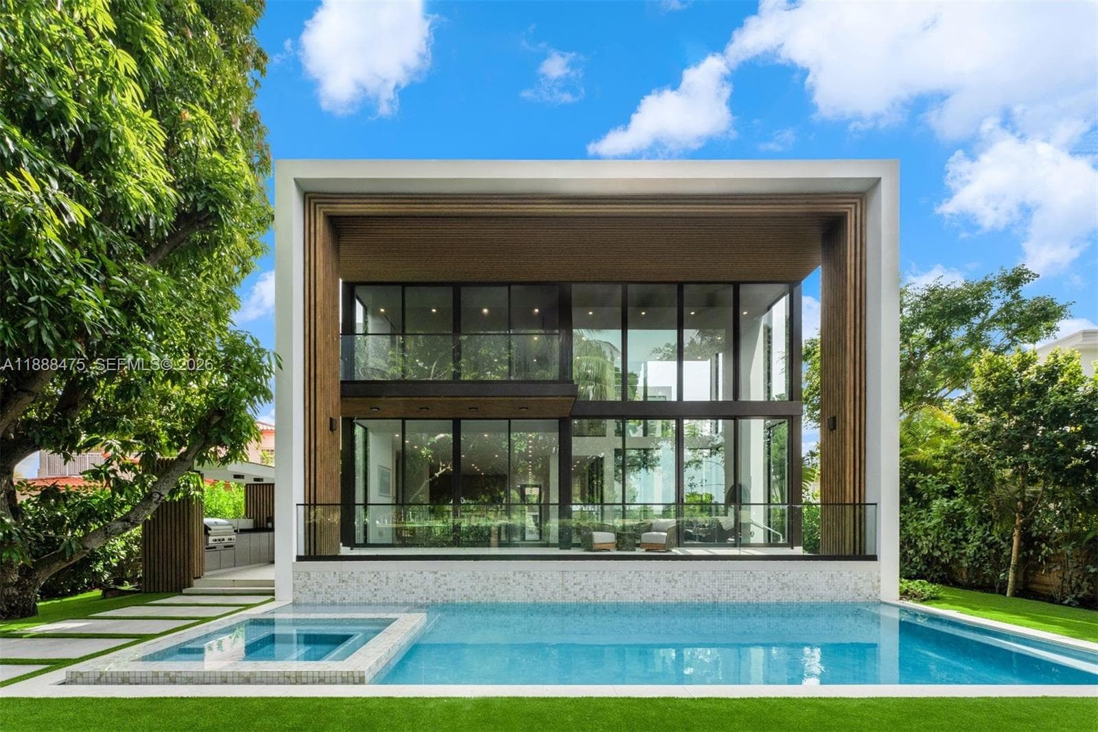 3114 Prairie Ave, Miami Beach FL 33140 — 46