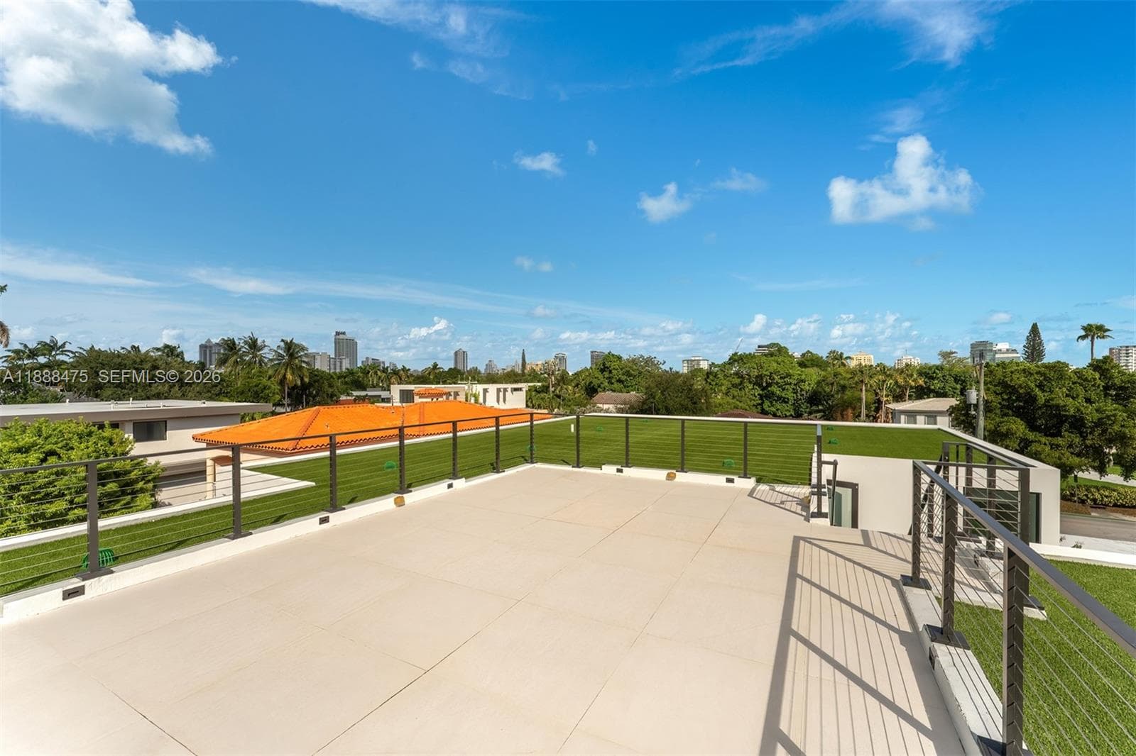 3114 Prairie Ave, Miami Beach FL 33140 — 38
