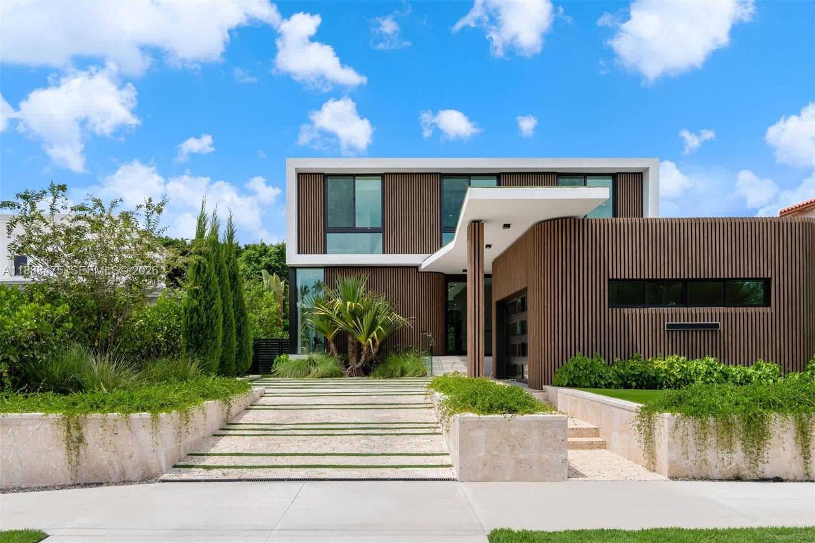 3114 Prairie Ave, Miami Beach FL 33140 — 48