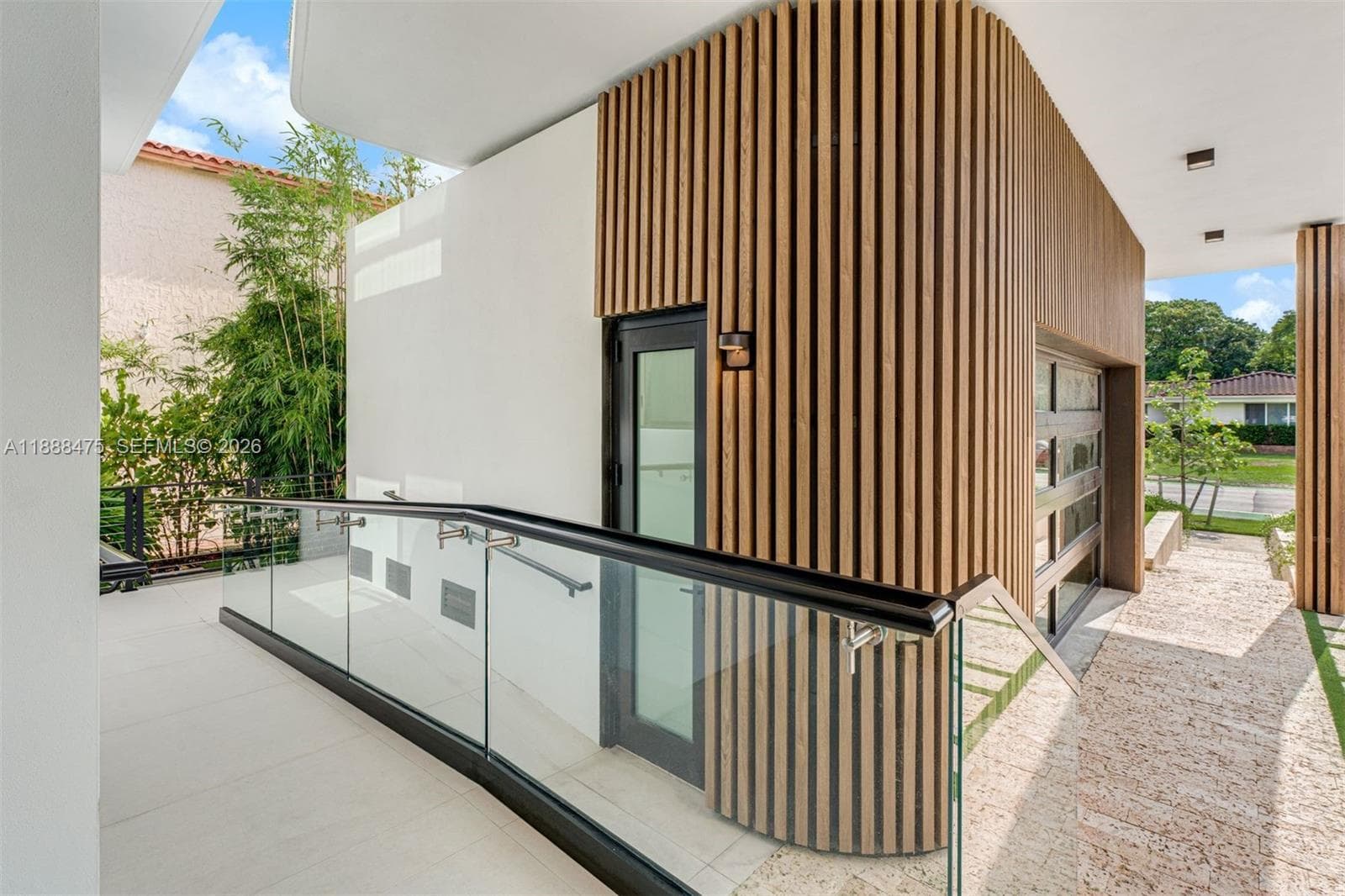 3114 Prairie Ave, Miami Beach FL 33140 — 40