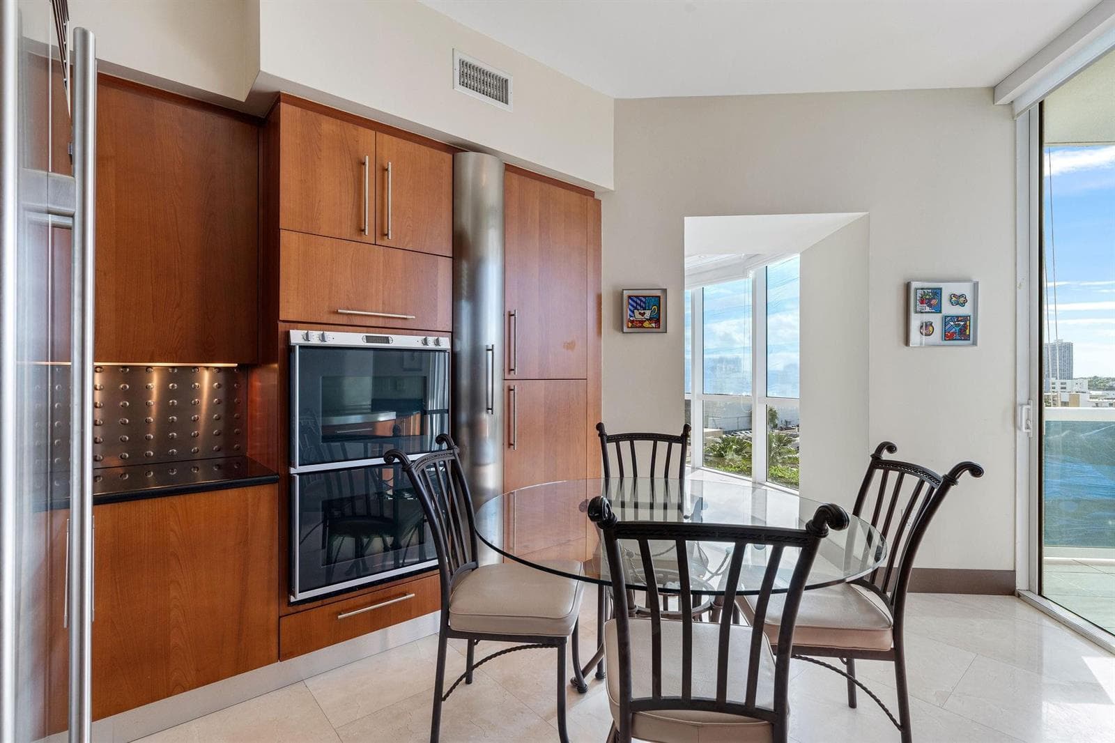 18101 Collins Avenue # 801, Sunny Isles Beach FL 33160 — 32