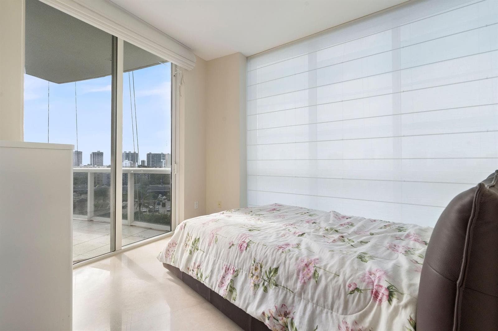 18101 Collins Avenue # 801, Sunny Isles Beach FL 33160 — 24