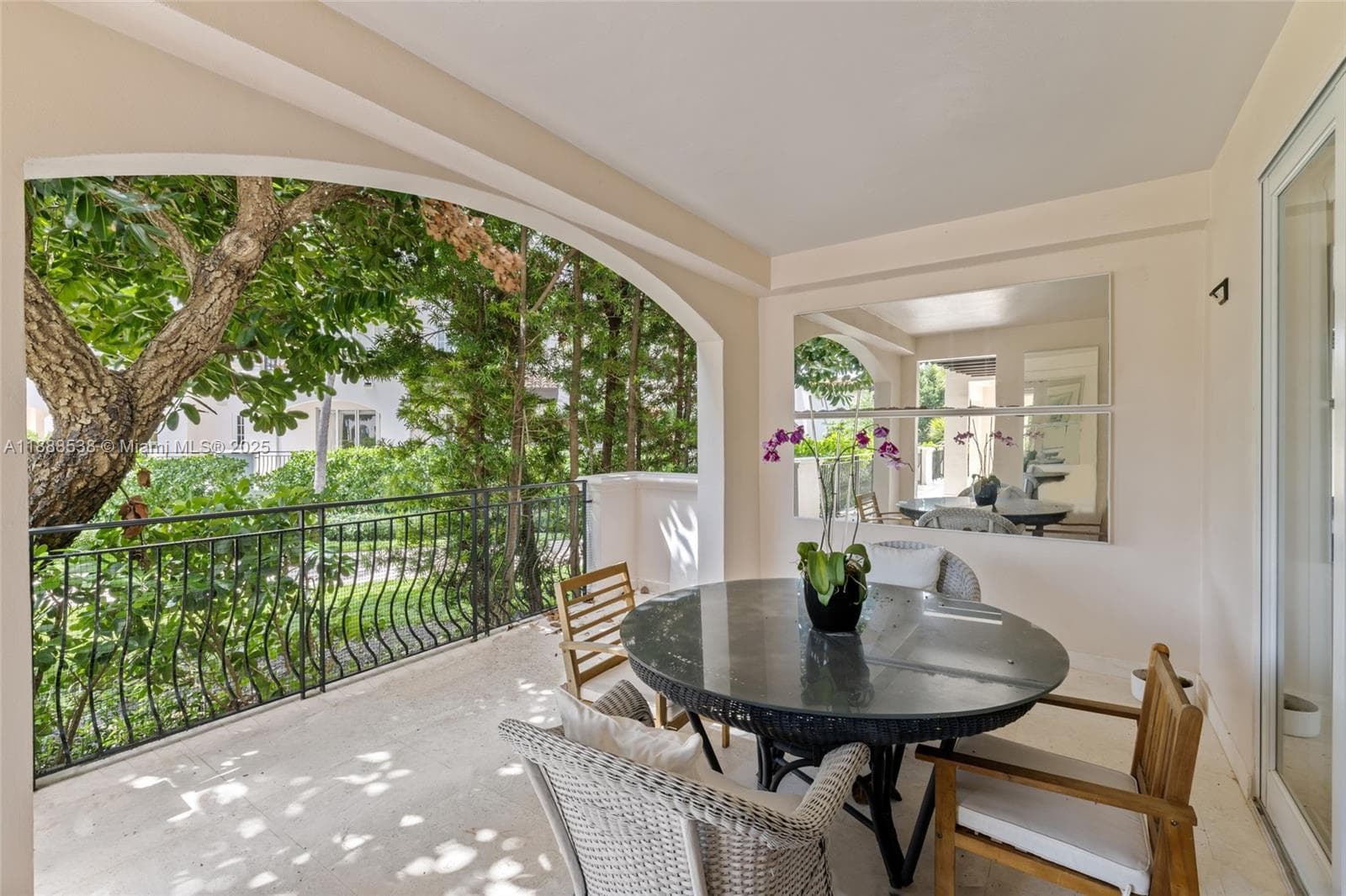 19216 Fisher Island Dr # 19216, Miami Beach FL 33109 — 25