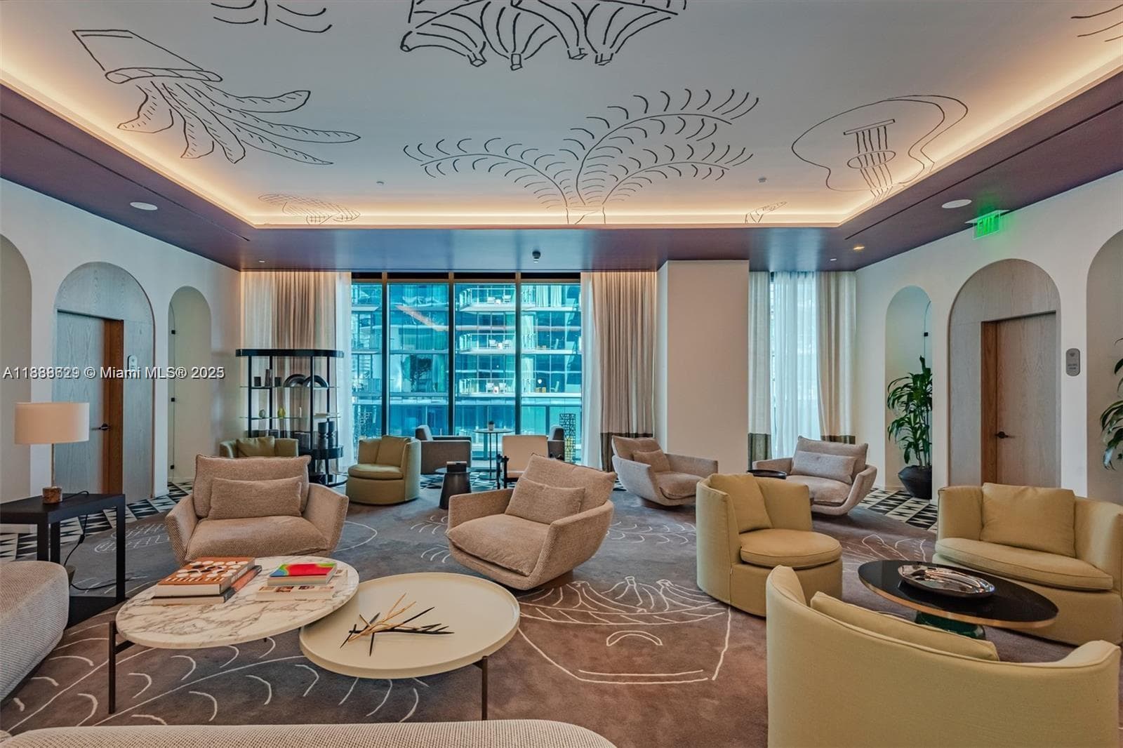 801 S Miami Ave # 3304, Miami FL 33130 — 32