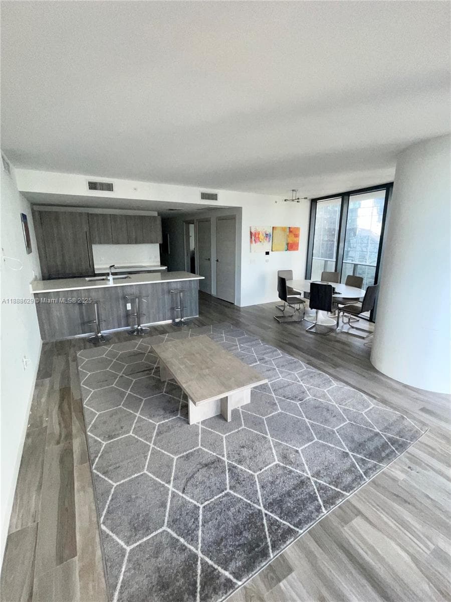 801 S Miami Ave # 3304, Miami FL 33130 — 5