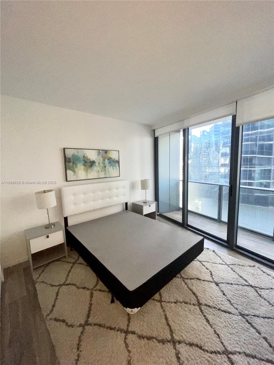 801 S Miami Ave # 3304, Miami FL 33130 — 14