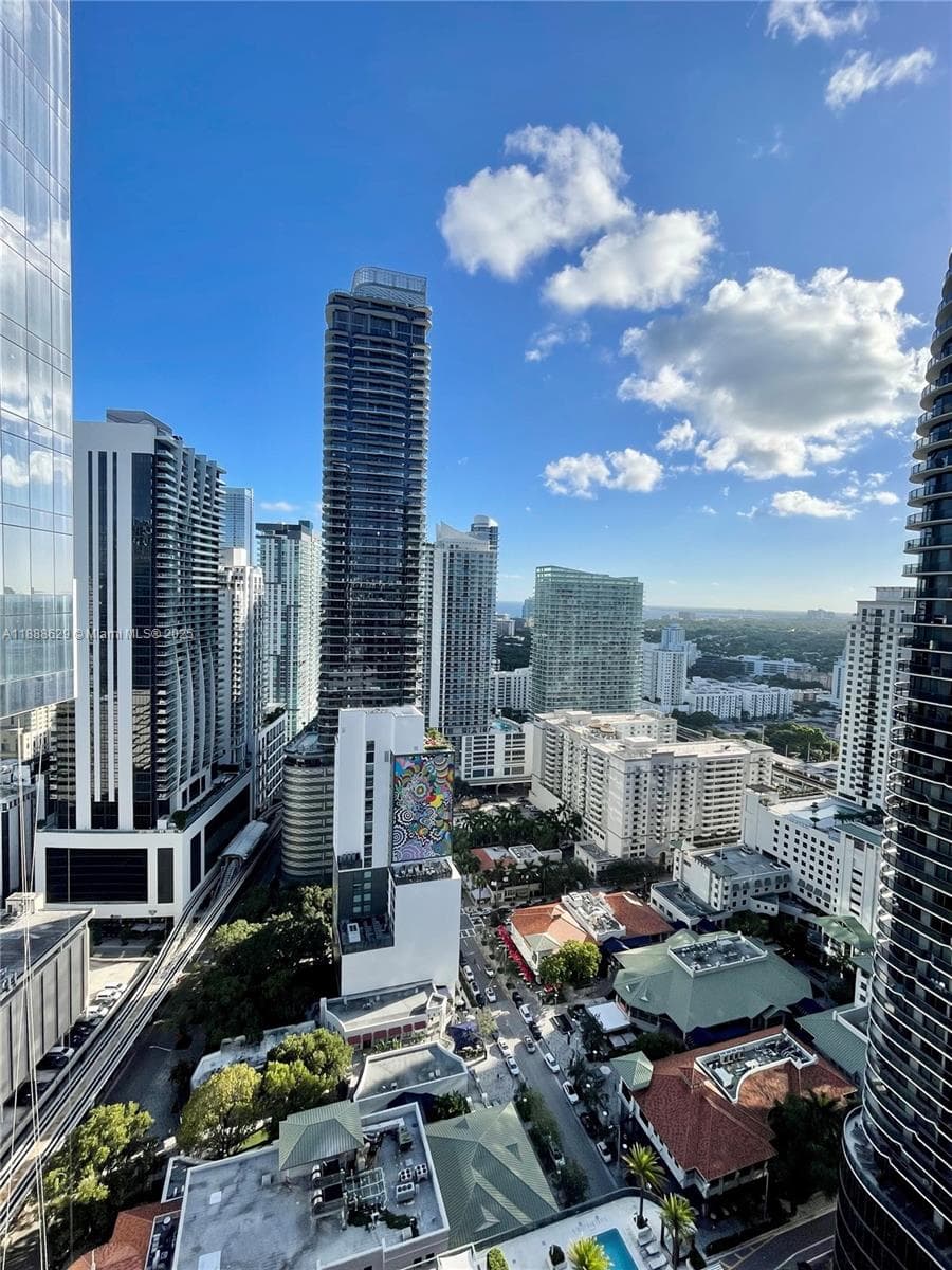 801 S Miami Ave # 3304, Miami FL 33130 — 8