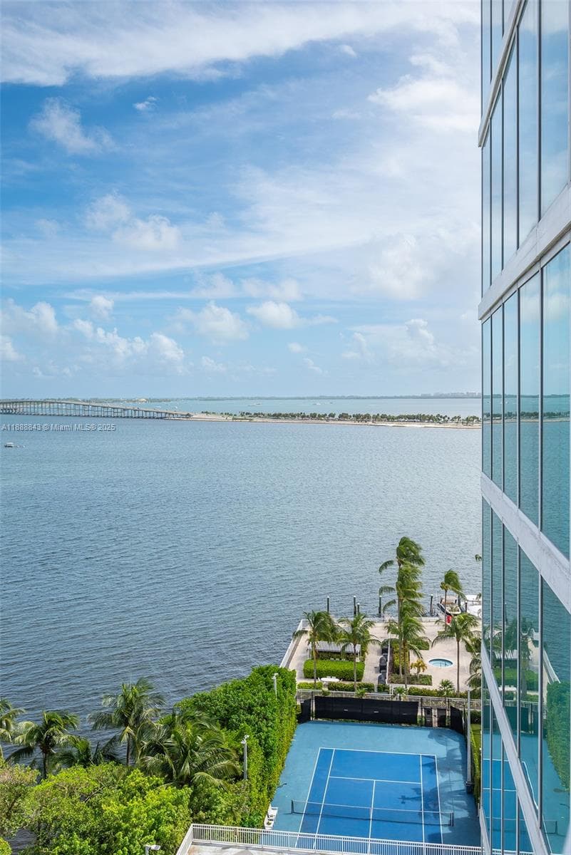 2101 BRICKELL AVENUE # 905, Miami FL 33129 — 9