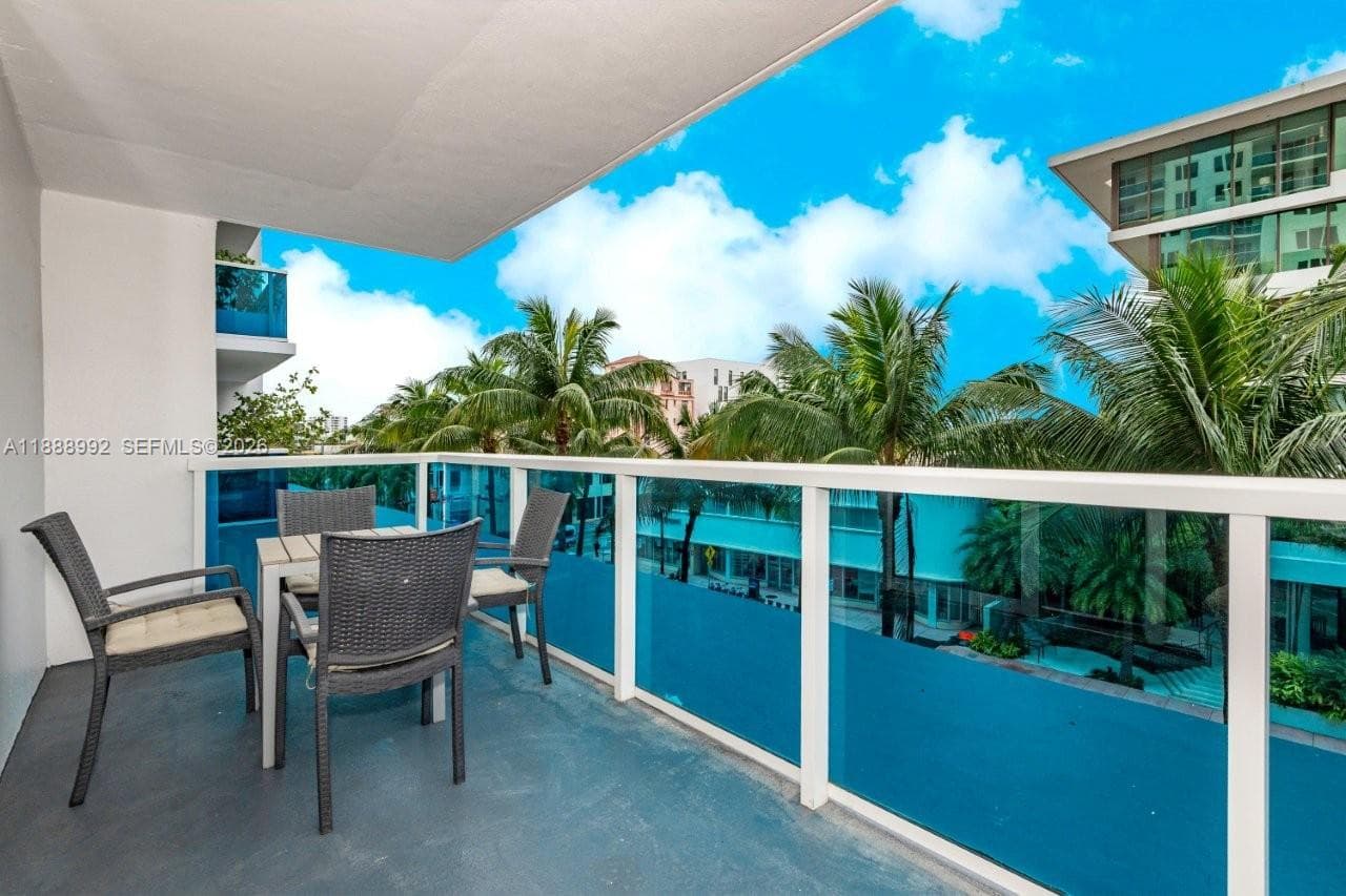 2301 Collins Ave # 333, Miami Beach FL 33139 — 26