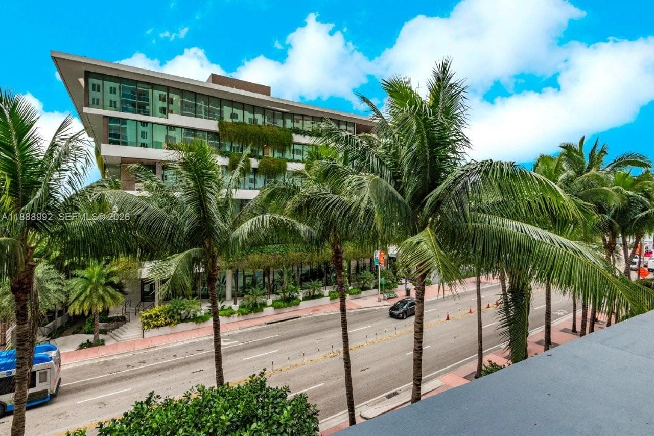 2301 Collins Ave # 333, Miami Beach FL 33139 — 28