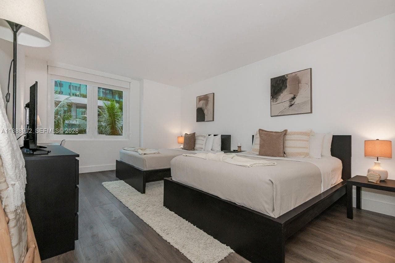 2301 Collins Ave # 333, Miami Beach FL 33139 — 20